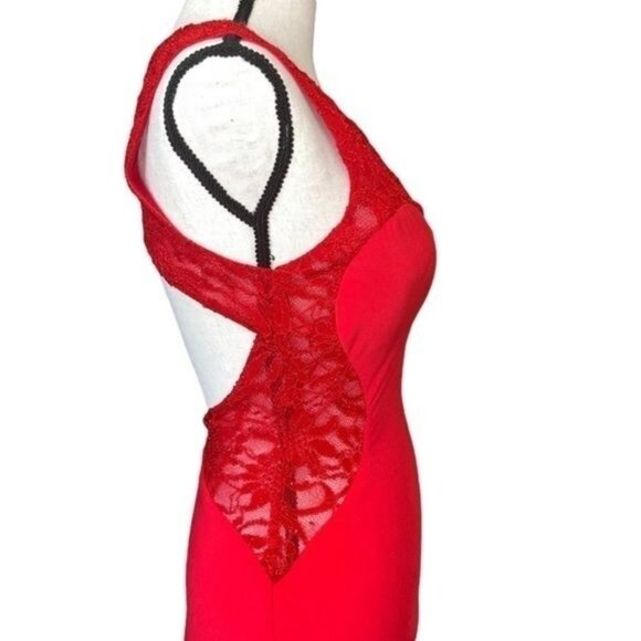 Red Sleeveless Lace Backless Dress by Morgan & Co V-Neckline & Fitted Size 9/10 - Picture 6 of 12